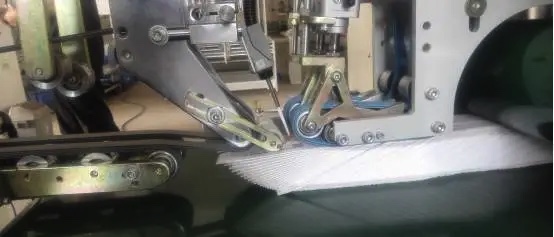 基于CANopen的全自動(dòng)糊盒機(jī)解決方案ccc